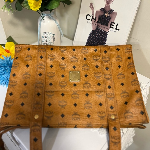 MCM shoppers bag - Picture 11 of 11